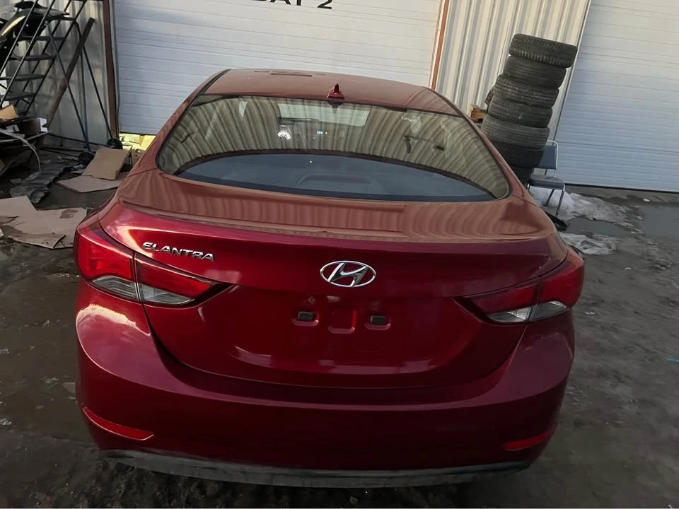 2016 Hyundai Elantra - Image 4 of 9
