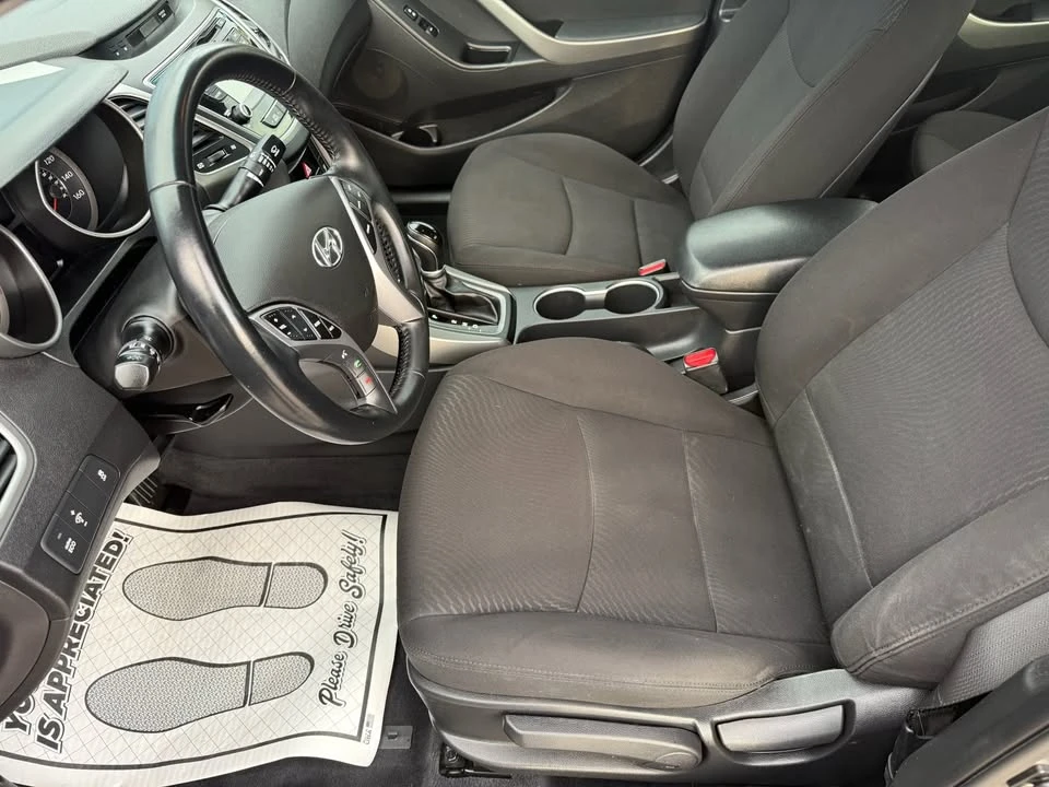 2016 Hyundai Elantra - Image 13 of 20