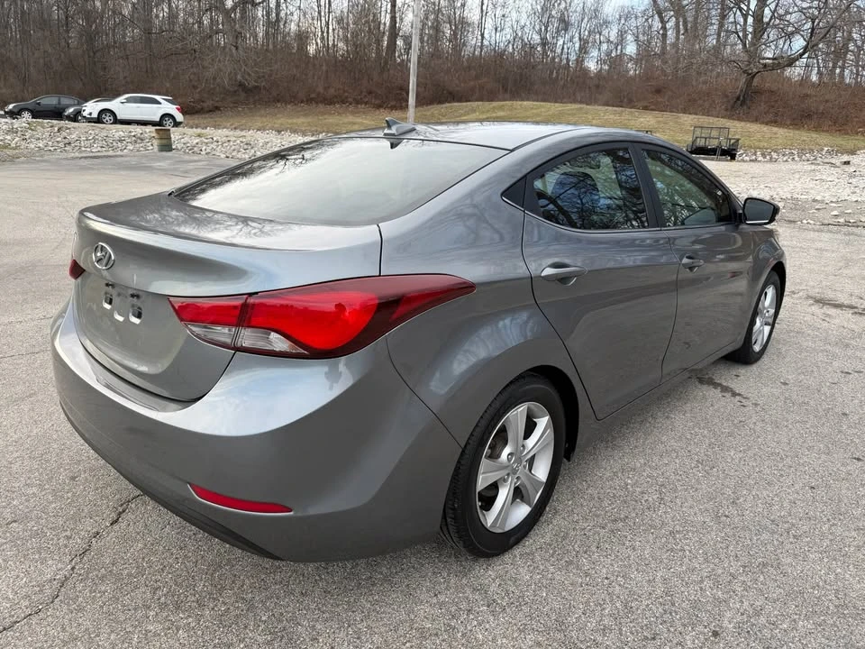2016 Hyundai Elantra - Image 4 of 20