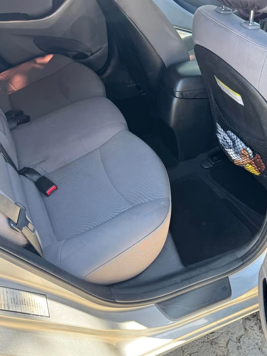 2016 Hyundai Elantra - Image 7 of 10