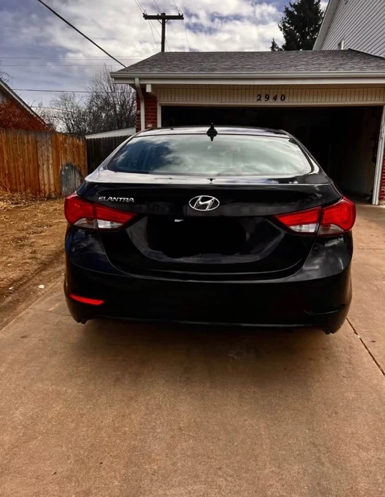 2016 Hyundai Elantra - Image 5 of 5