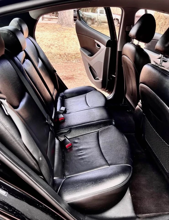 2016 Hyundai Elantra - Image 4 of 5