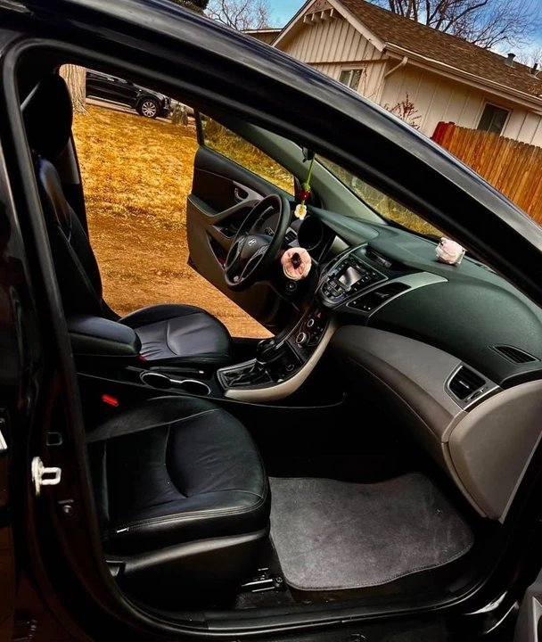 2016 Hyundai Elantra - Image 3 of 5