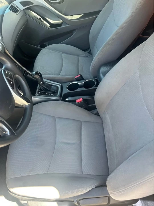 2016 Hyundai Elantra - Image 6 of 11