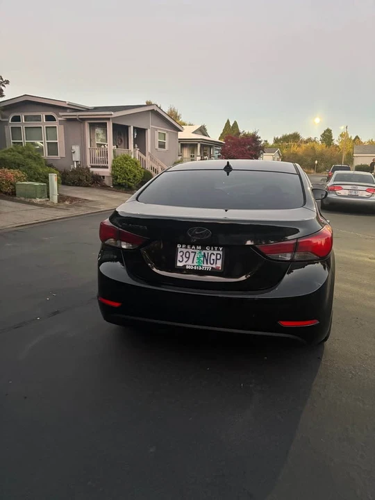 2016 Hyundai Elantra - Image 6 of 6