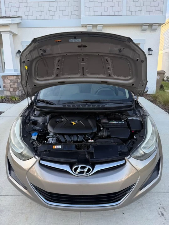 2016 Hyundai Elantra - Image 19 of 20