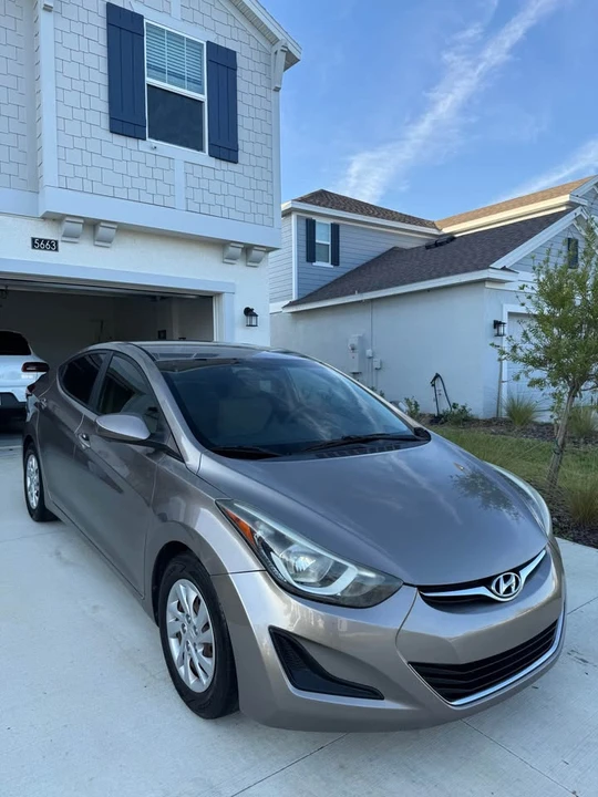 2016 Hyundai Elantra - Image 8 of 20