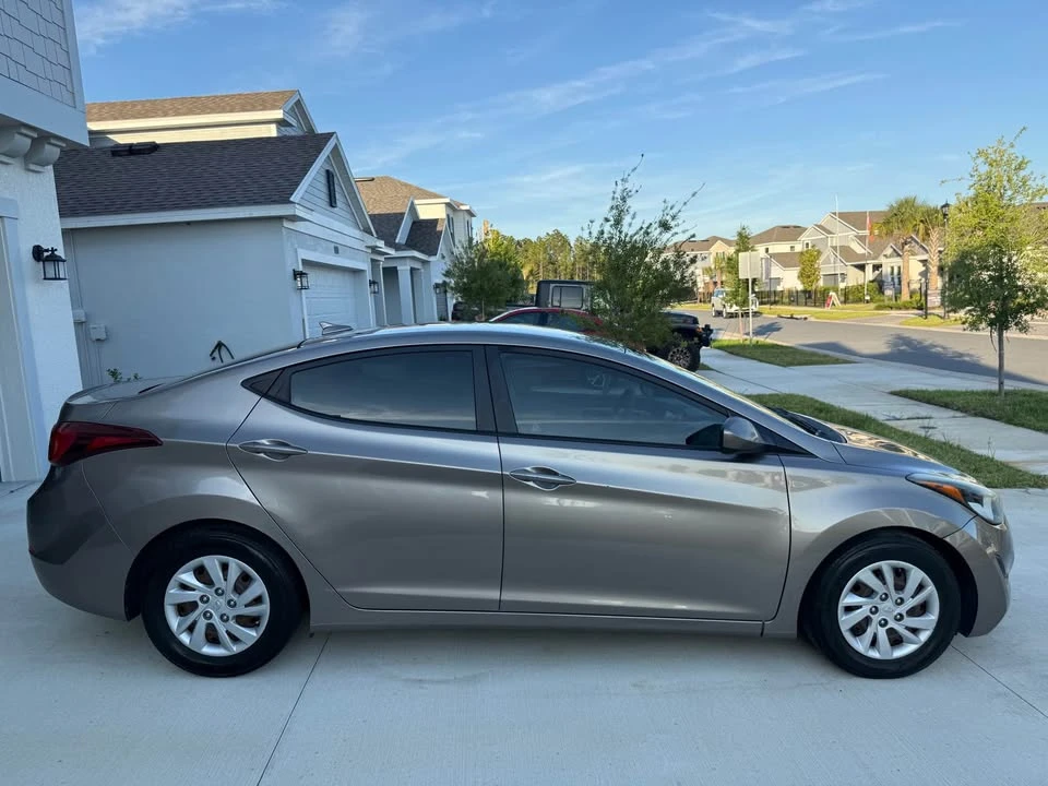 2016 Hyundai Elantra - Image 7 of 20