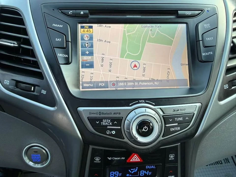 2016 Hyundai Elantra - Image 11 of 20