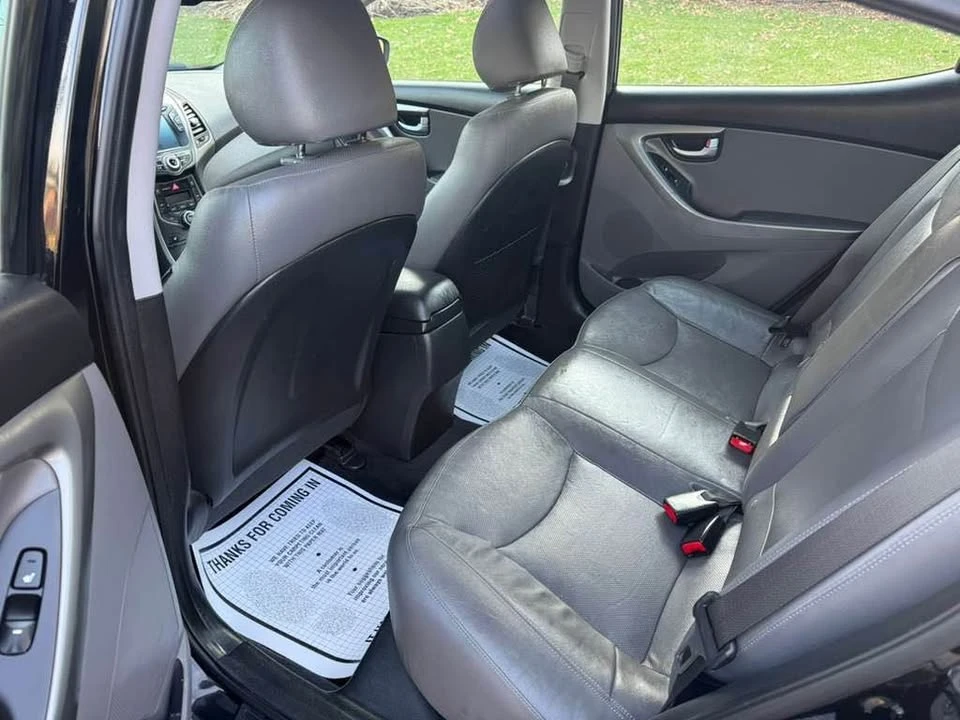 2016 Hyundai Elantra - Image 19 of 20