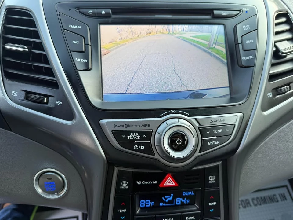 2016 Hyundai Elantra - Image 11 of 18