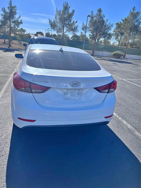 2016 Hyundai Elantra - Image 2 of 7