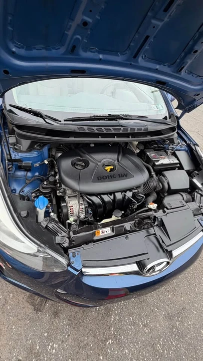 2016 Hyundai Elantra - Image 4 of 6