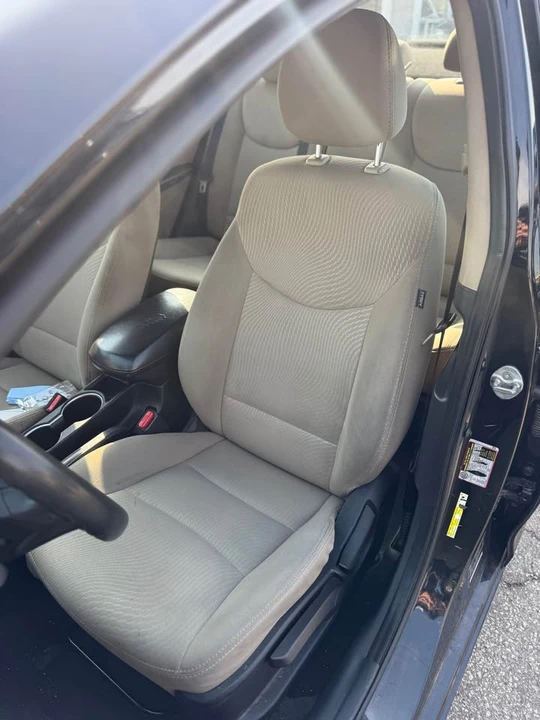 2016 Hyundai Elantra - Image 11 of 14