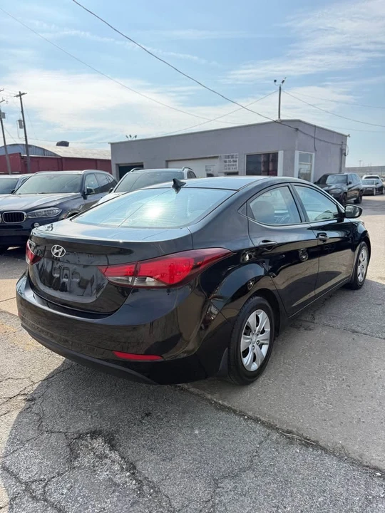 2016 Hyundai Elantra - Image 3 of 14