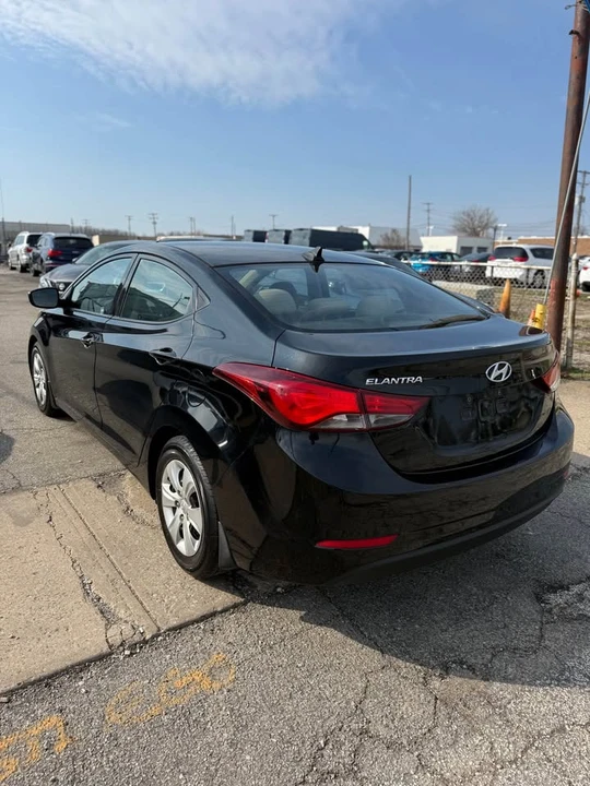 2016 Hyundai Elantra - Image 4 of 14