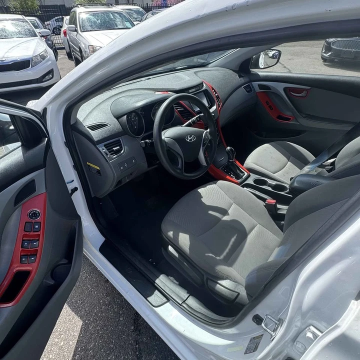 2016 Hyundai Elantra - Image 8 of 13
