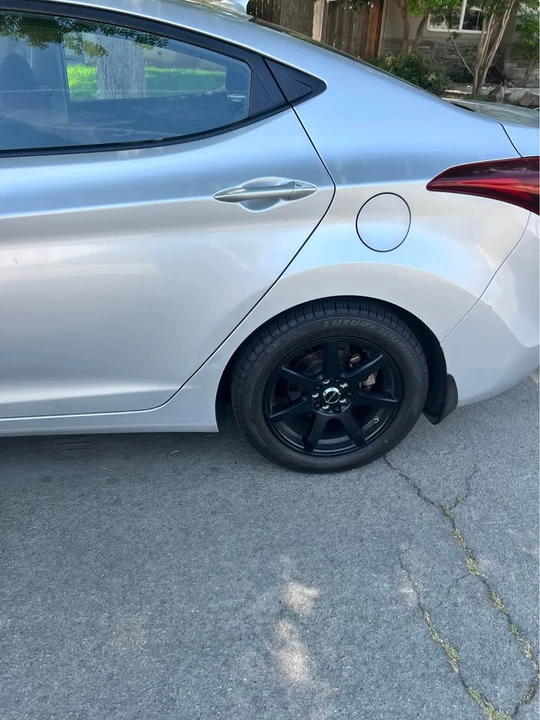 2016 Hyundai Elantra - Image 7 of 11