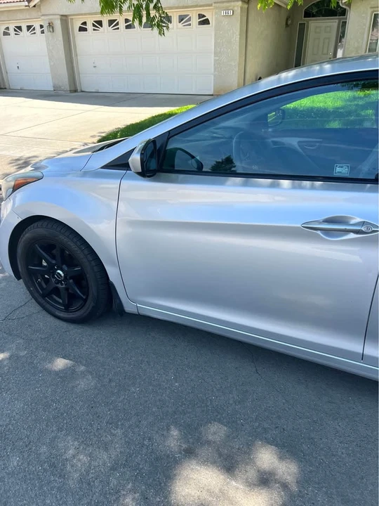 2016 Hyundai Elantra - Image 6 of 11