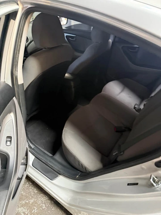 2016 Hyundai Elantra - Image 8 of 8