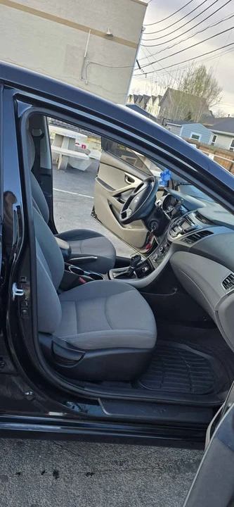 2016 Hyundai Elantra - Image 6 of 12