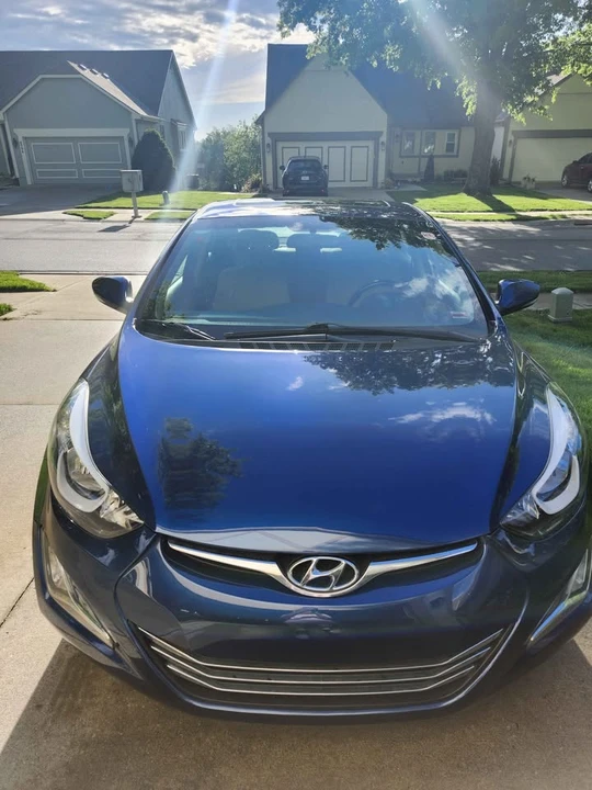 2016 Hyundai Elantra - Image 3 of 8