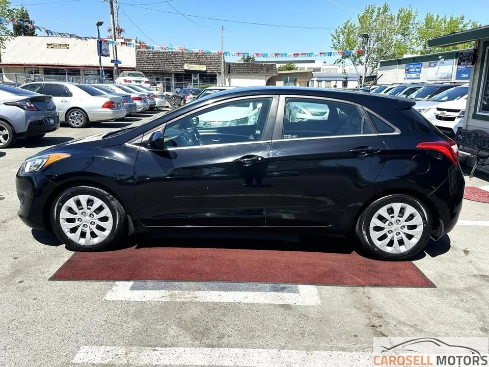 2016 Hyundai Elantra - Image 3 of 20