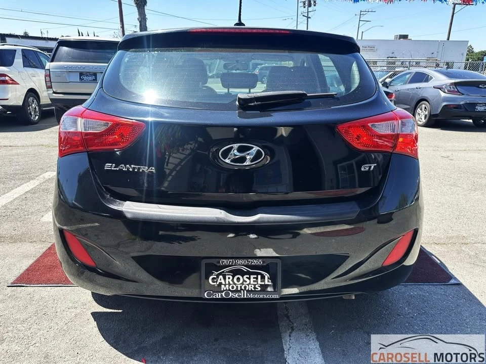 2016 Hyundai Elantra - Image 6 of 20