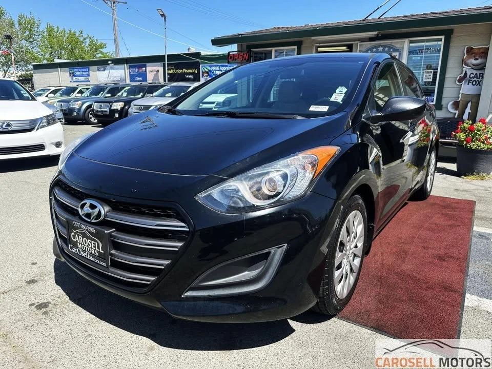 2016 Hyundai Elantra - Image 2 of 20