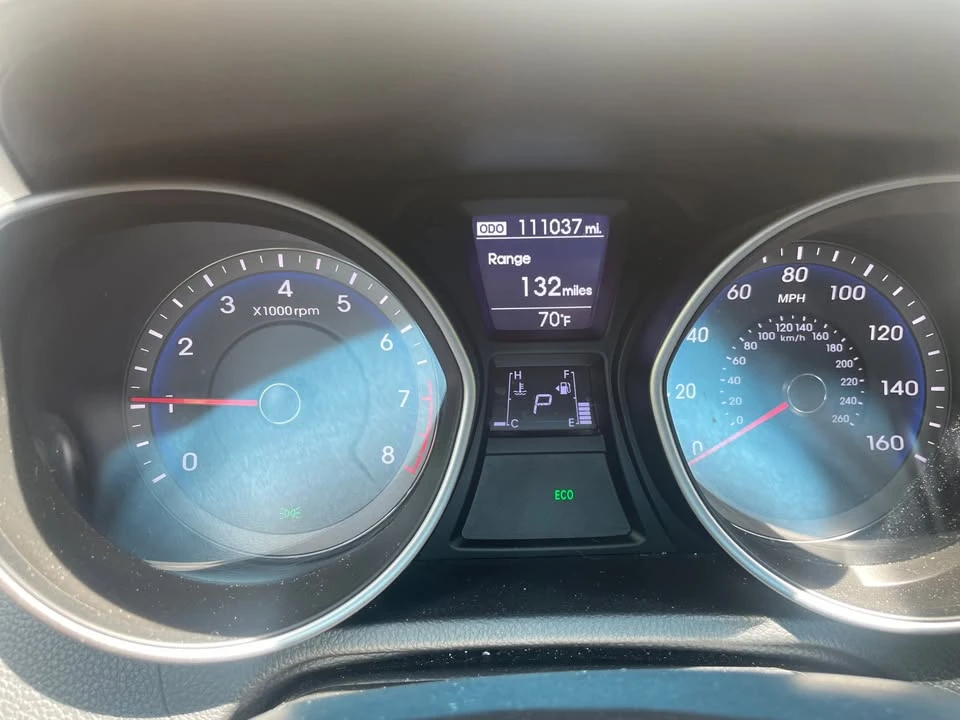 2016 Hyundai Elantra - Image 7 of 11