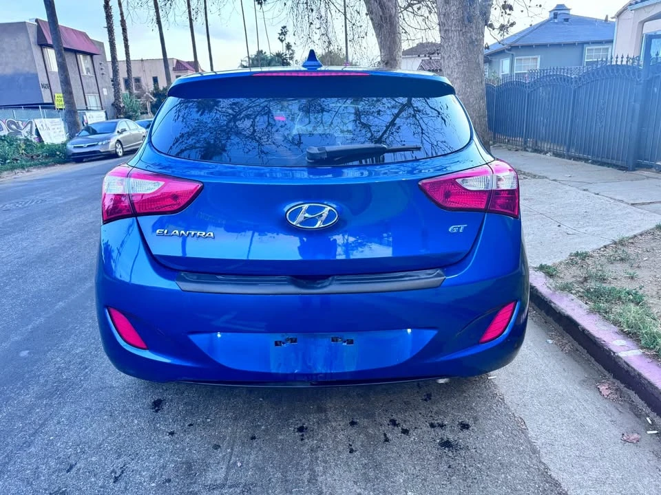 2016 Hyundai Elantra - Image 12 of 15