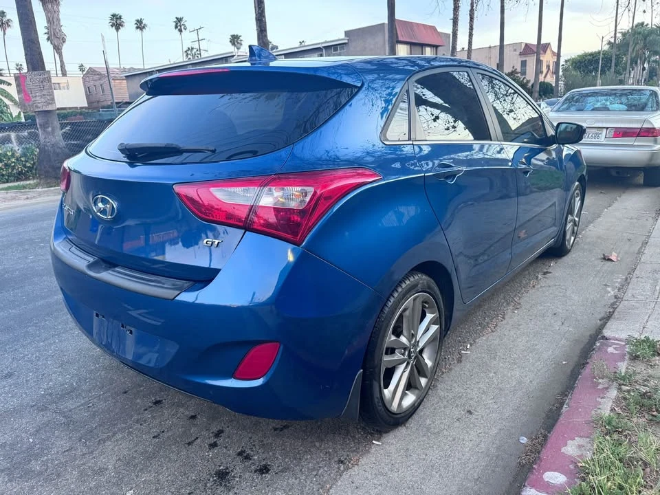 2016 Hyundai Elantra - Image 13 of 15