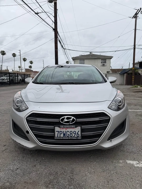 2016 Hyundai Elantra - Image 7 of 15