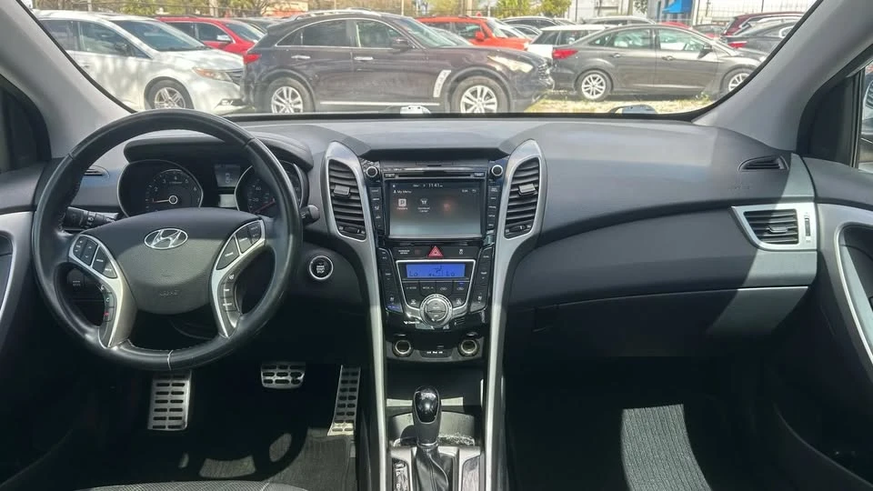 2016 Hyundai Elantra - Image 14 of 16