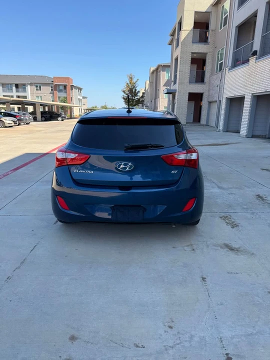 2016 Hyundai Elantra - Image 12 of 20