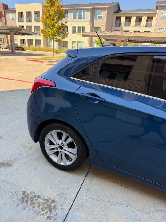 2016 Hyundai Elantra - Image 15 of 20