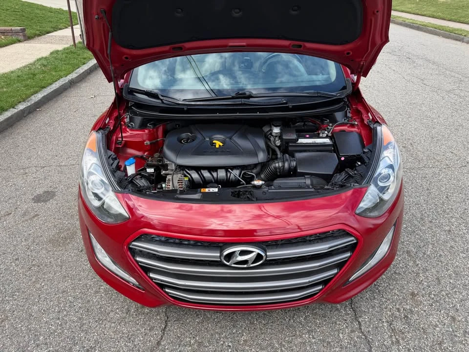 2016 Hyundai Elantra - Image 15 of 15
