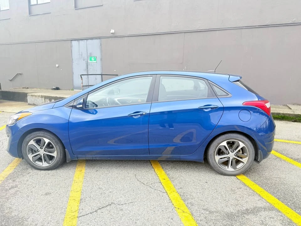 2016 Hyundai Elantra - Image 7 of 13
