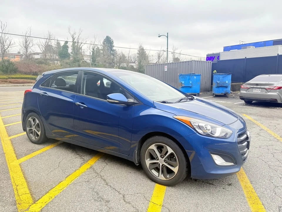 2016 Hyundai Elantra - Image 3 of 13