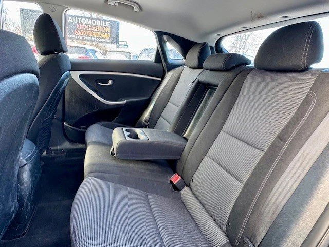 2016 Hyundai Elantra - Image 9 of 17