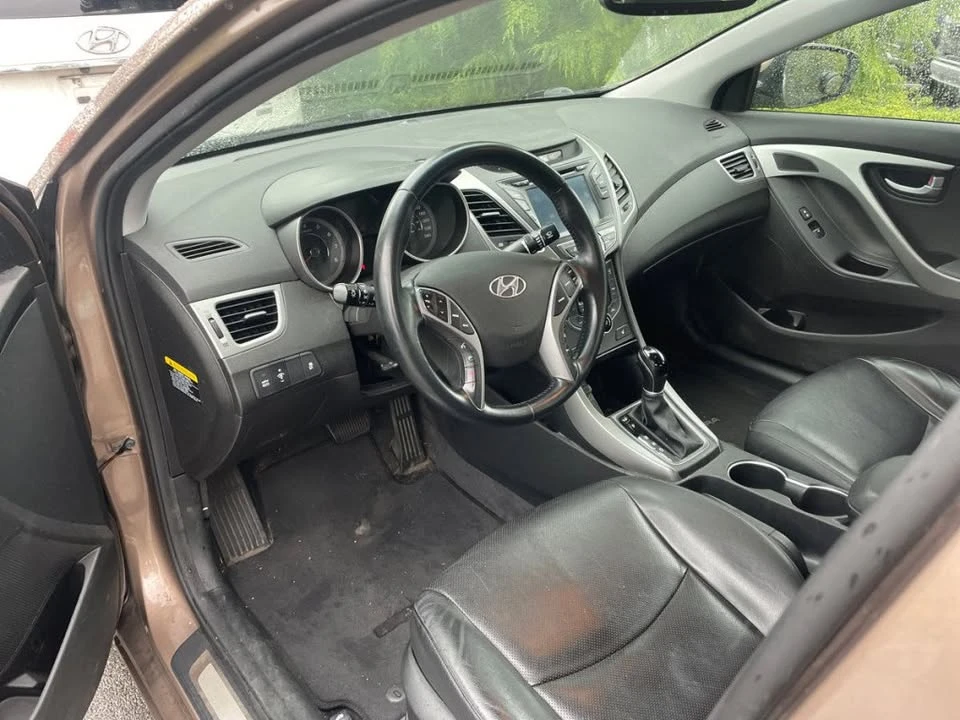 2016 Hyundai Elantra - Image 5 of 9
