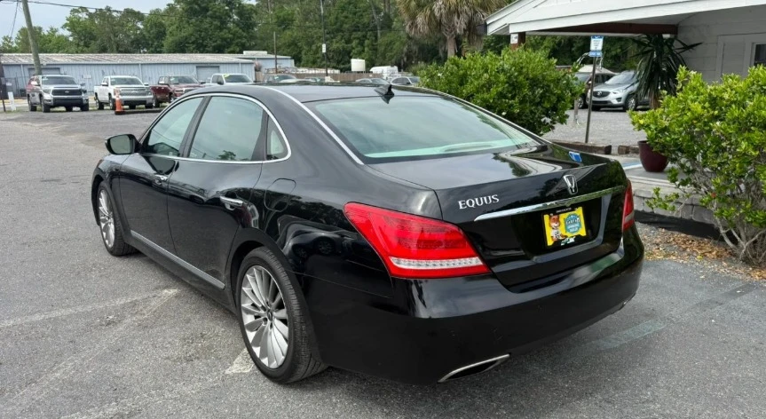2016 Hyundai Equus - Image 4 of 12