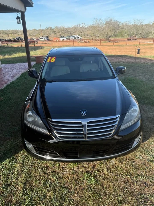 2016 Hyundai Equus - Image 3 of 11