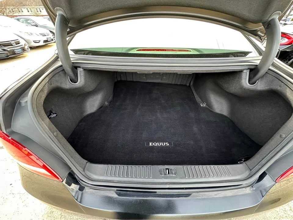 2016 Hyundai Equus - Image 19 of 20