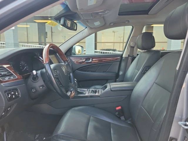 2016 Hyundai Equus - Image 13 of 18