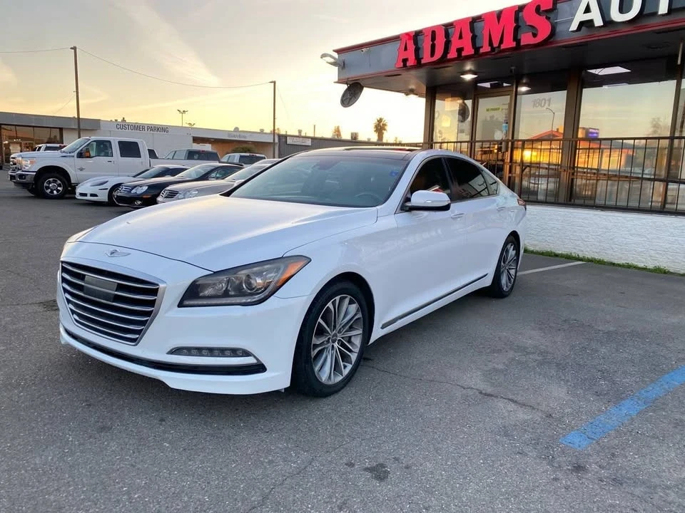2016 Hyundai Genesis - Image 7 of 20