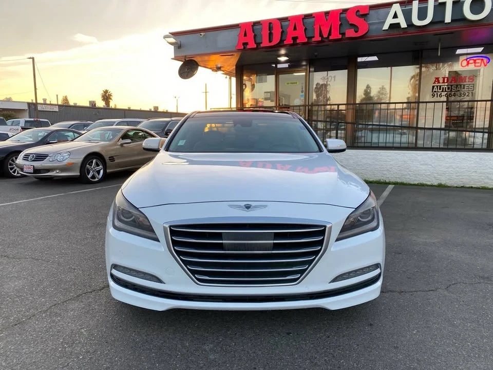 2016 Hyundai Genesis - Image 8 of 20