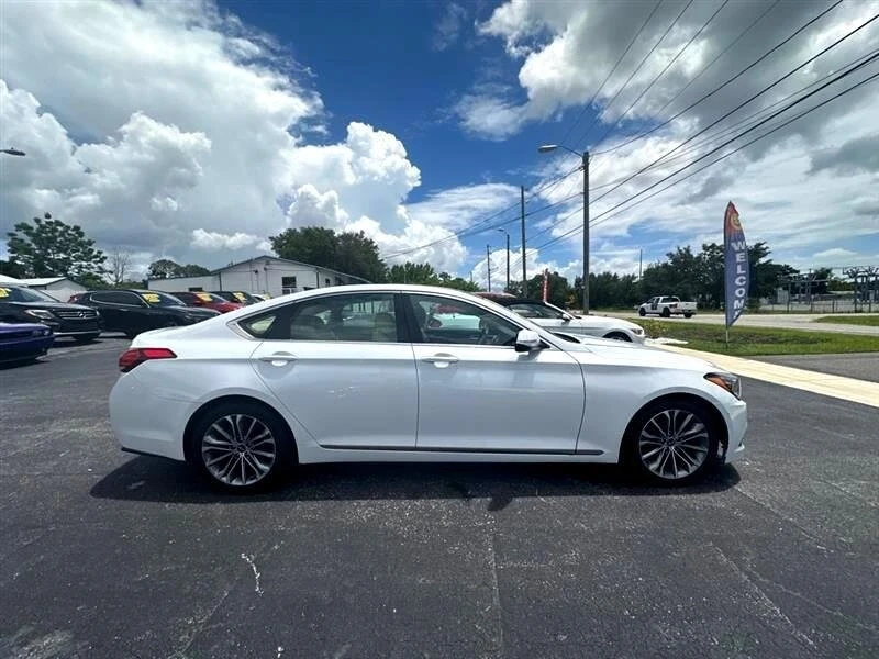 2016 Hyundai Genesis - Image 6 of 19