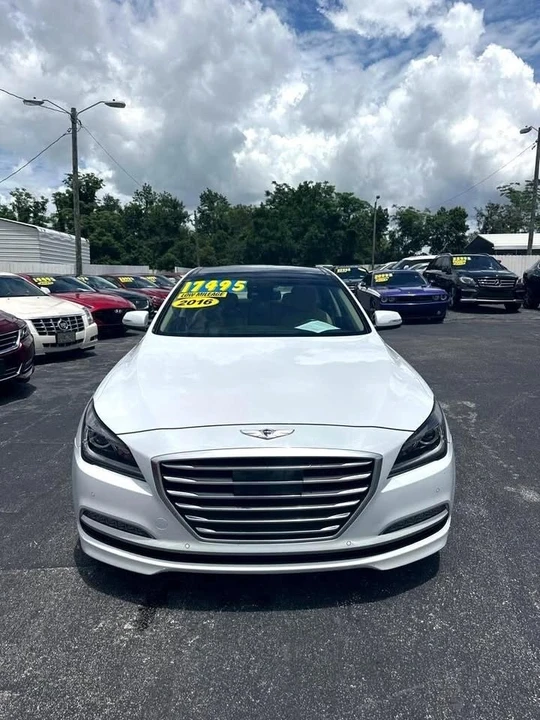 2016 Hyundai Genesis - Image 8 of 19