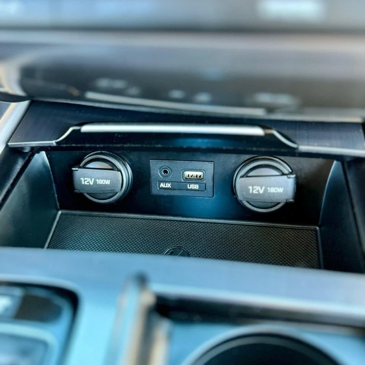 2016 Hyundai Genesis - Image 19 of 19